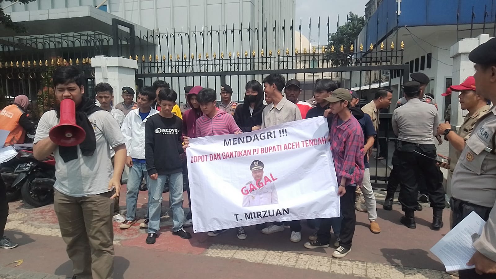 Aksi Demo (Lanjutan) Tuntut Pj Mirzuan Turun Tahta di Isukan Pekan Depan
