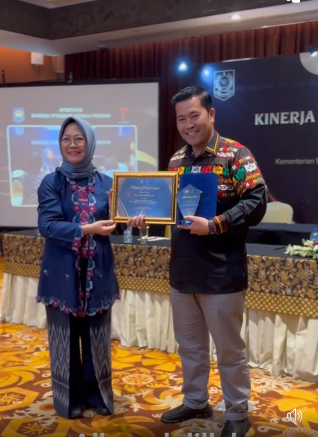 Capaian Luar Biasa, Haili Yoga di Nobatkan Sebagai Penjabat Bupati Terbaik Se-Indonesia