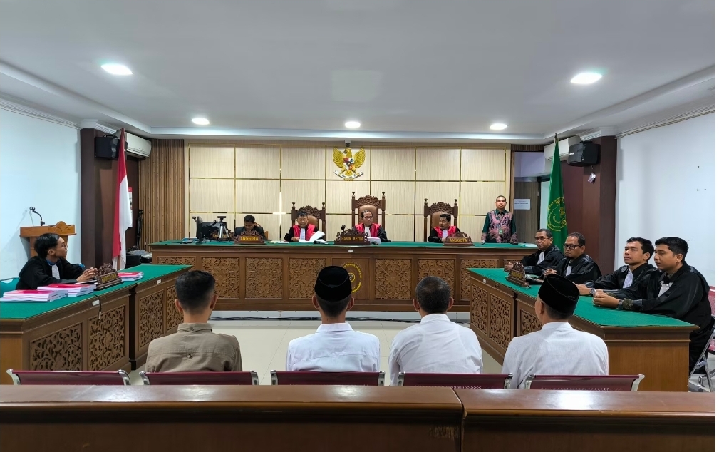 Korupsi di Pembangunan Masjid Agung Ruhama, Para Tersangka di Tuntut Lima Tahun Penjara