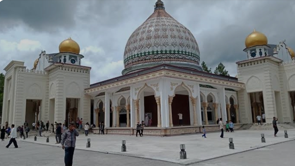 Ada 88 Pengurus Masjid Agung Ruhama Takengon, Ketua Harian Hamdan Ditanya Tulah, “Tidak Ada”
