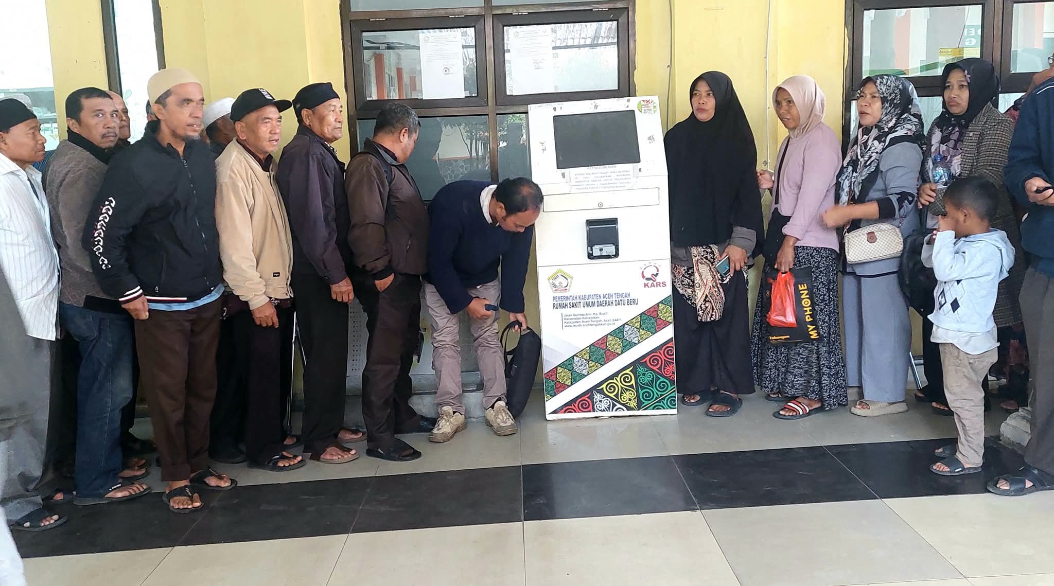 Pasien Dokter Munadi Ahli Jantung, “Kami Selalu Setia Menanti”