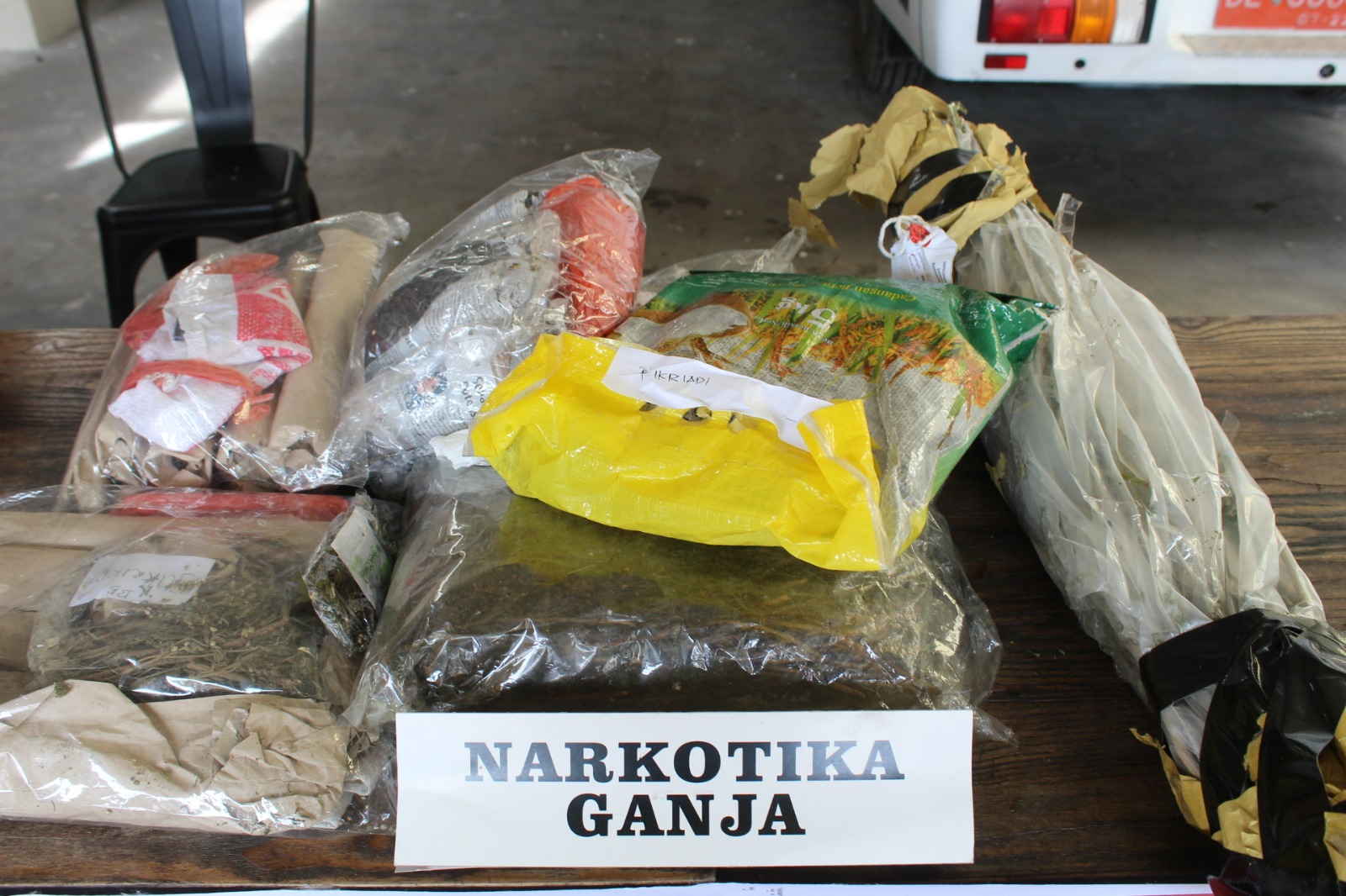 Kajari Takengon, Said Muhammad Musnahkan Barang Bukti Sabu dan Ganja