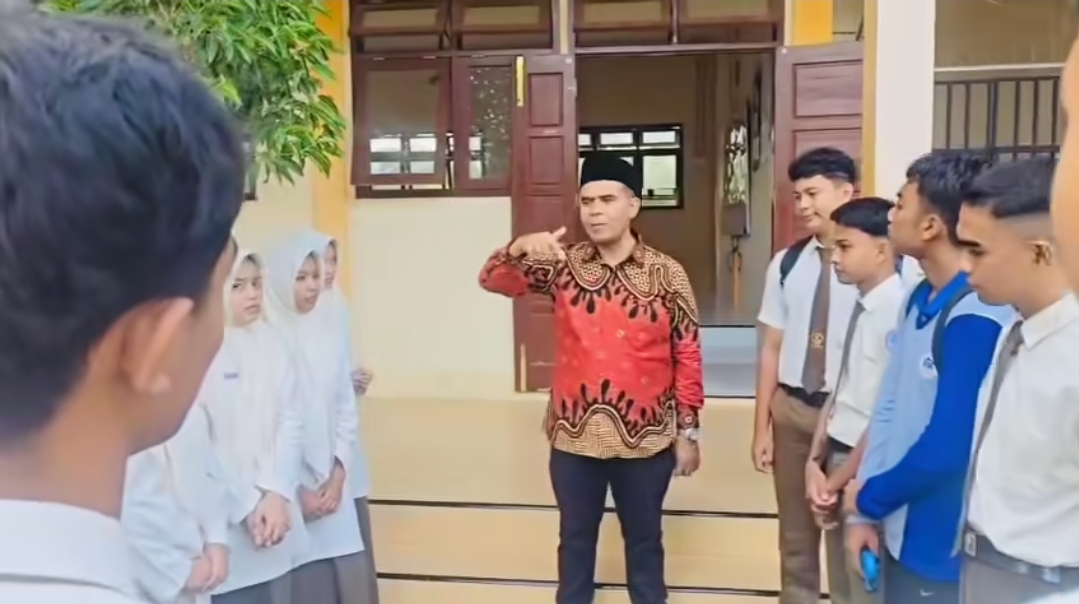 Kadis Pendidikan Aceh, Murthalamuddin Ajak Pelajar Aceh Jauhi Narkoba, “Ayo Hidup Sehat dengan Rajin Belajar dan Berolahraga”