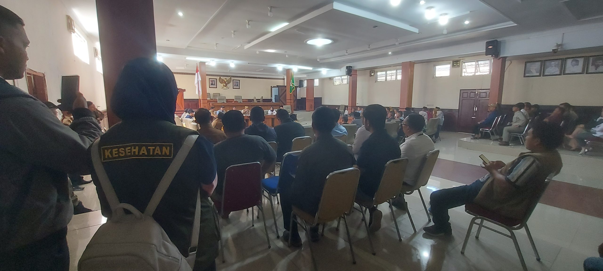 Letkol Inf Raden Herman Harapkan Ada Relawan Bantu Pemerintah, “Masyarakat Kita Dalam Kesulitan”