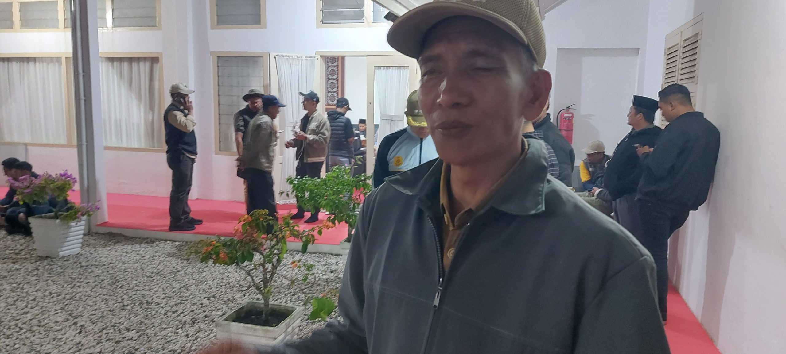 Tiga Desa di Pamar Di Bantu Logistik Melalui Udara, Camat Arifin “Satu Desa Belum Tersentuh”