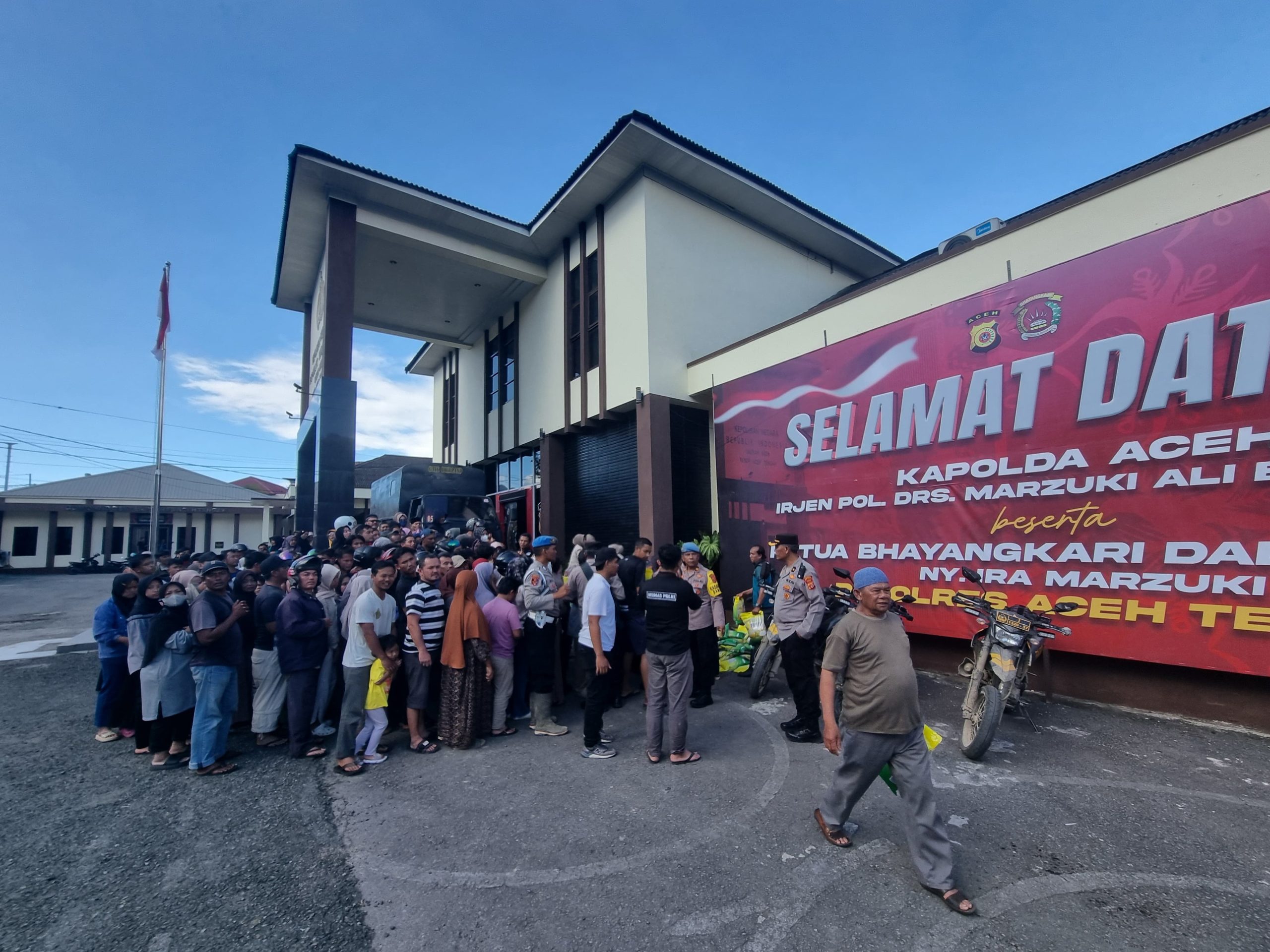 Polres Aceh Tengah Lepas Beras SPHP ke Masyarakat Korban Bencana Alam