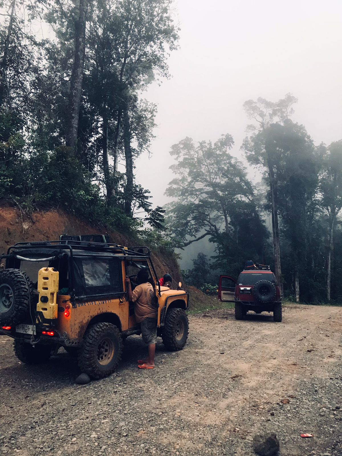 Aksi Heroik Tim Offroad Terobos Jalur Ekstrem Geumpang – Pameu Antar Logistik