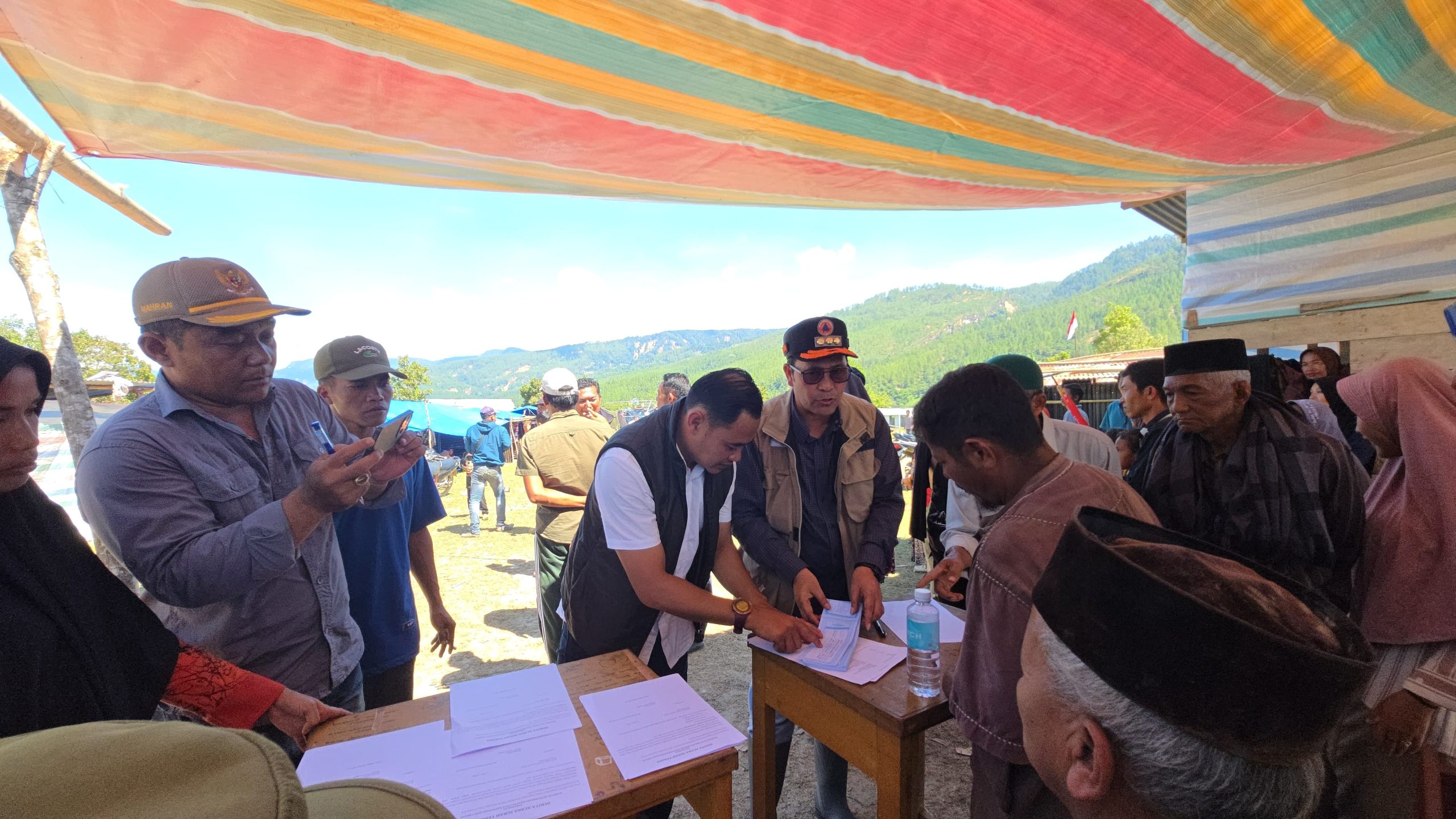 Bupati Haili Yoga Bayar Cash, Lokasi Tanah Relokasi Warga, Reje Hamdan, “Terimakasih, Kami Bisa Membangun Rumah dan Kehidupan Kami Lagi”