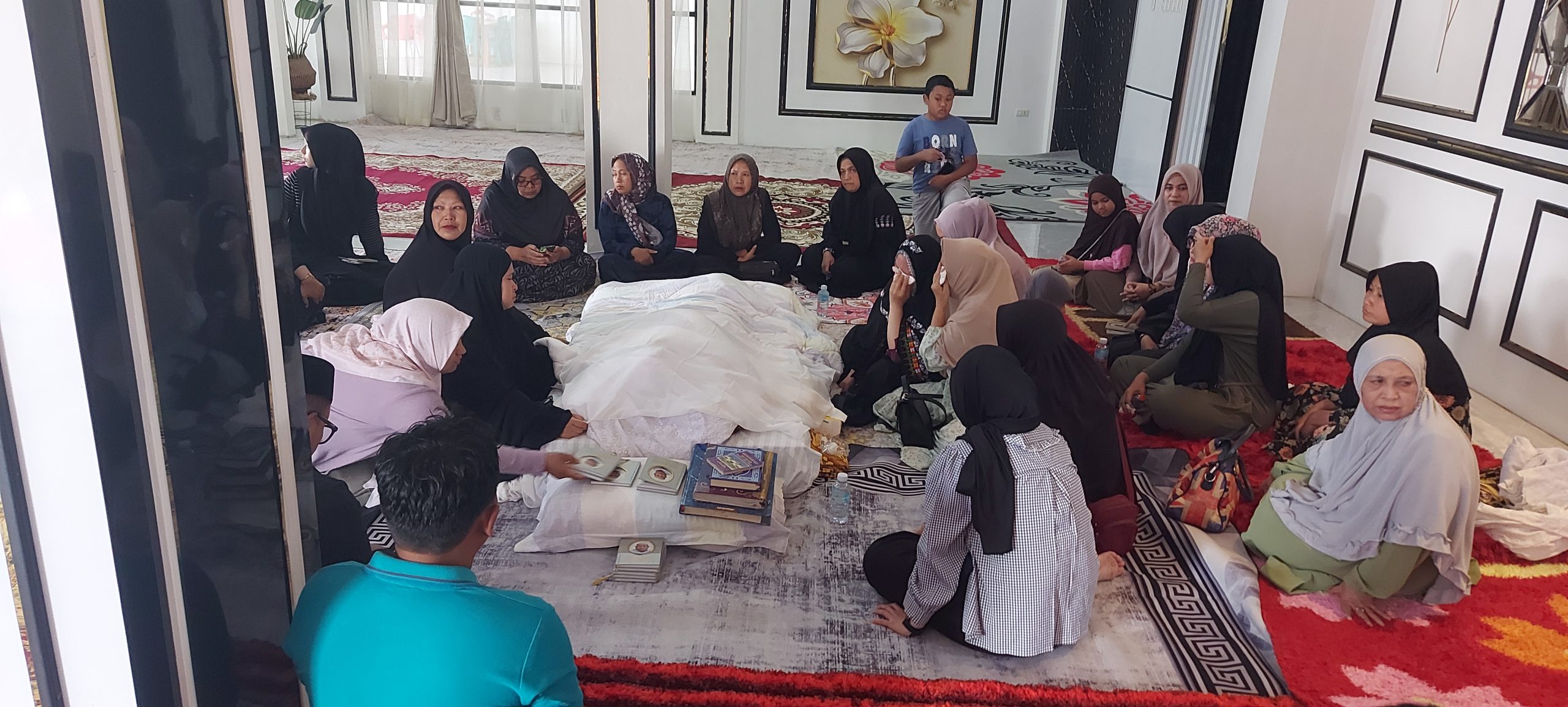 Ibu Kandung Ketua DPRK Aceh Tengah Fitriana Mugie Berpulang, Almarhumah di Sholatkan Bakda Ashar Sore Ini