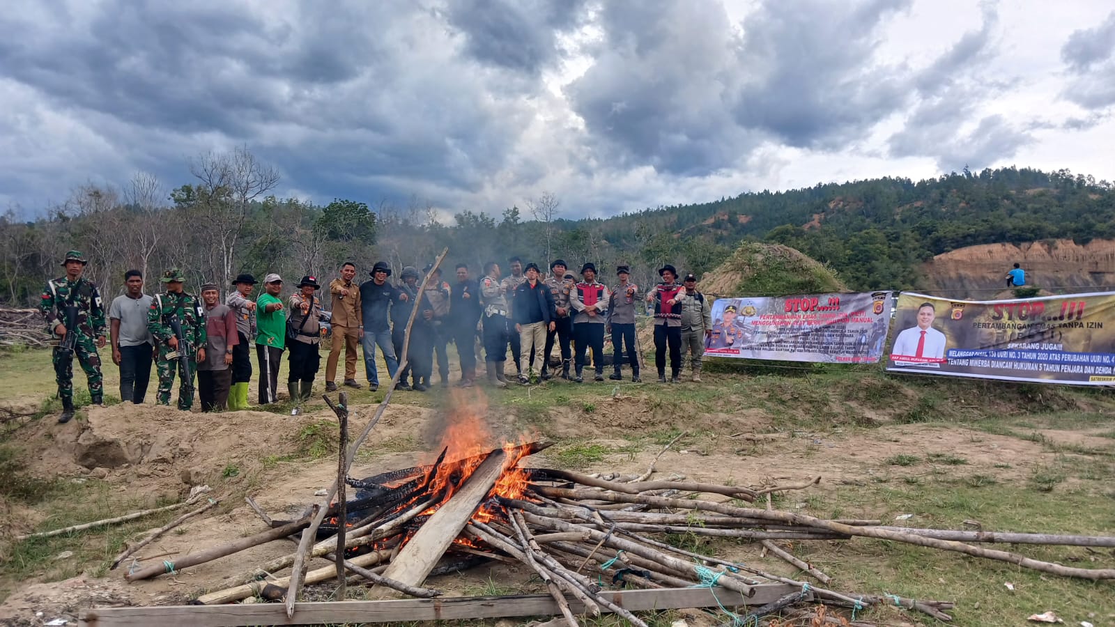 Patroli Gabungan Tambang Ileggal Bakar Alat Sarana Pendukung, AKBP Muhammad Taufiq; Kami Komitmen Menjaga Lingkungan dan Ketertiban di Gayo