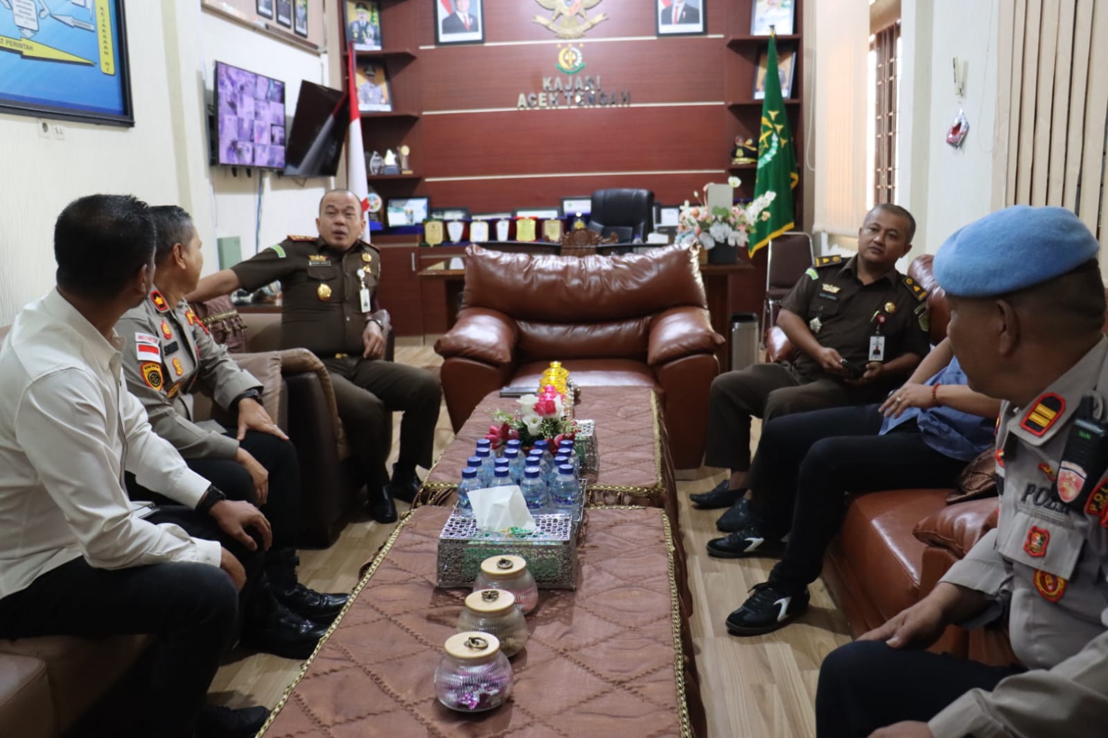 Jajaran Polres Aceh Tengah Silaturahmi ke Kajari dan Kodim 0106 Setempat